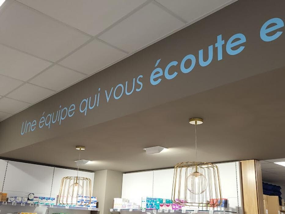 Images Pharmacie wellpharma des Grands Jardins