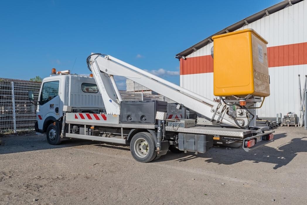 Images Kiloutou Montélimar - Point P