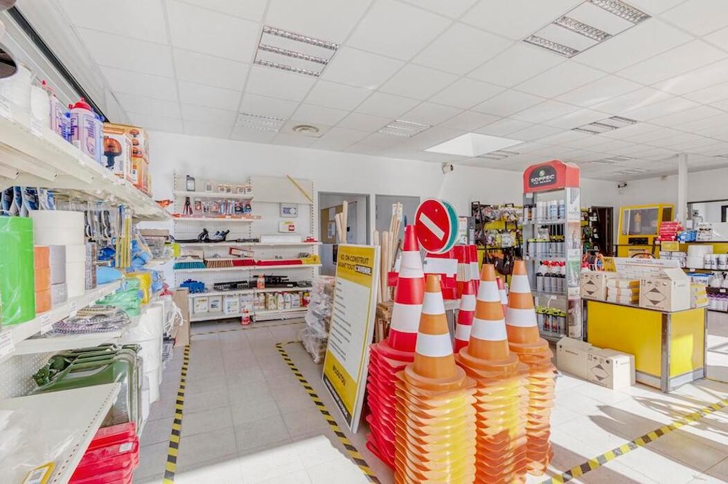 Images Kiloutou Fréjus TP