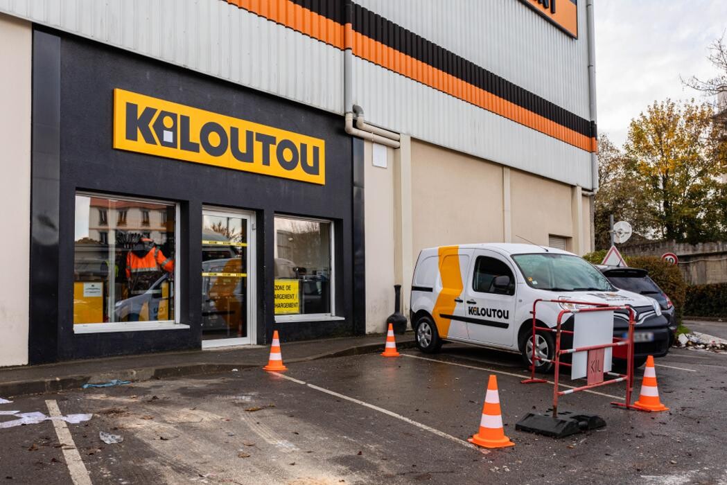 Images Kiloutou Clamart - La Plateforme