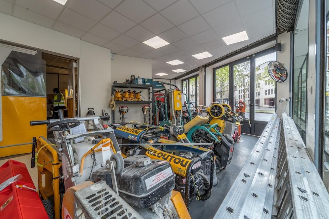 Images Kiloutou Paris 18ème Porte de Clignancourt