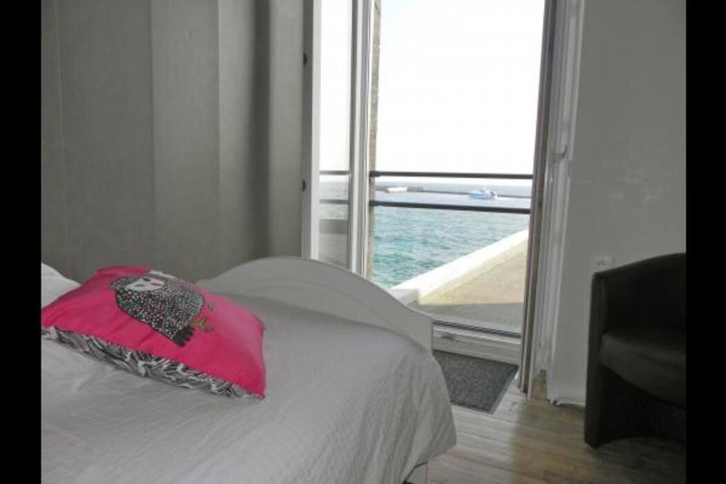 Images LE BOUT DU QUAI