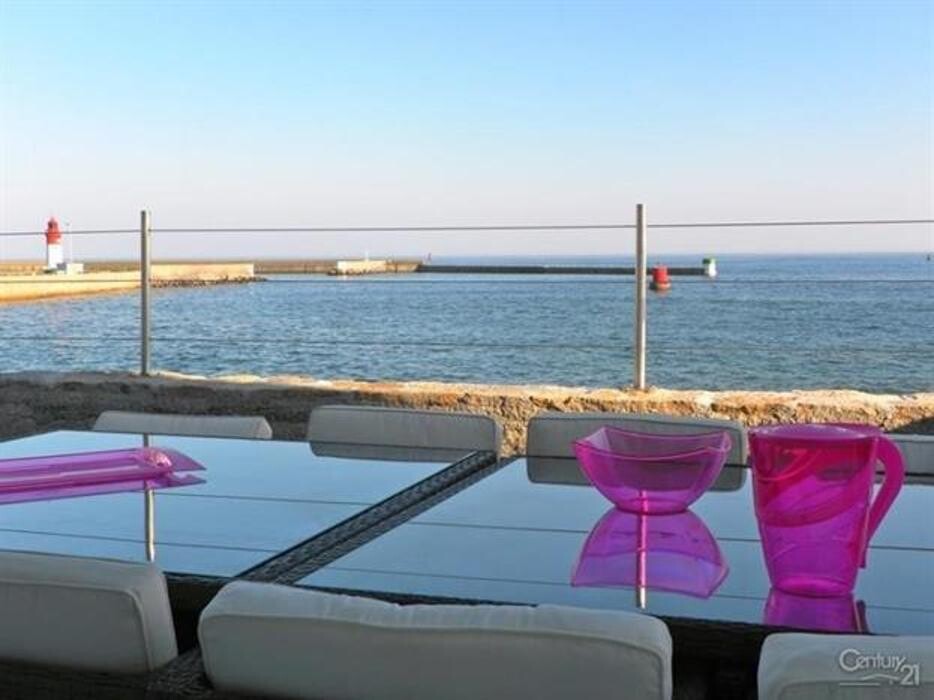 Images LE BOUT DU QUAI