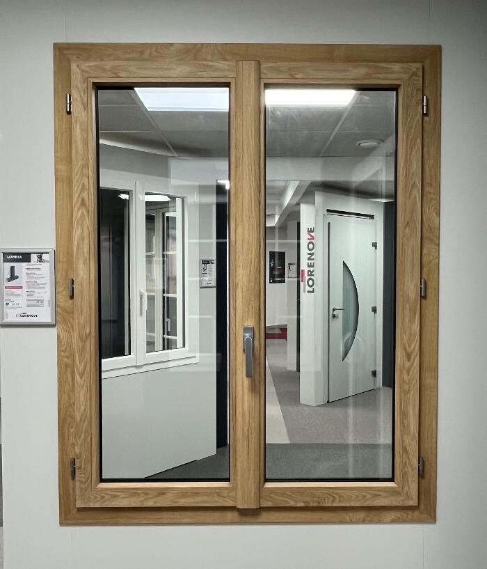 Images LORENOVE MONTLUCON