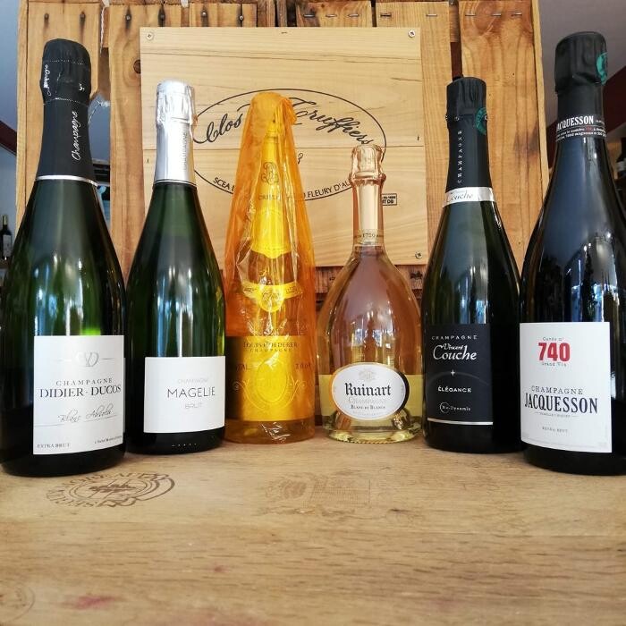 Images LE PETIT CHAI