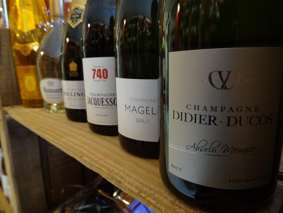 Images LE PETIT CHAI