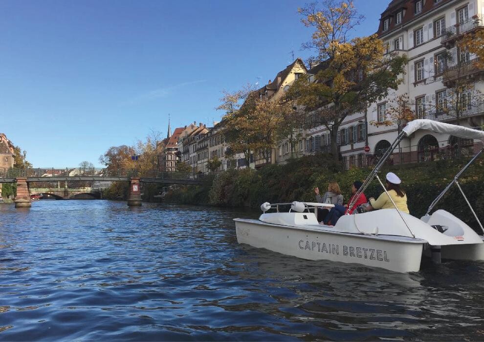 Images CAPTAIN BRETZEL