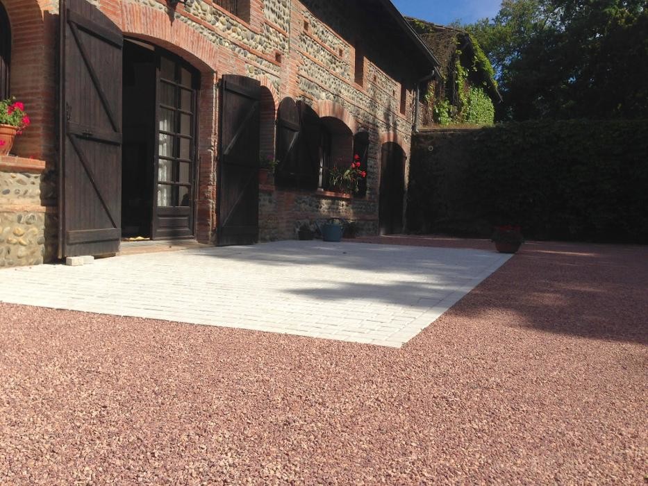 Images Daniel Moquet signe vos allées - Ent. Blanchet