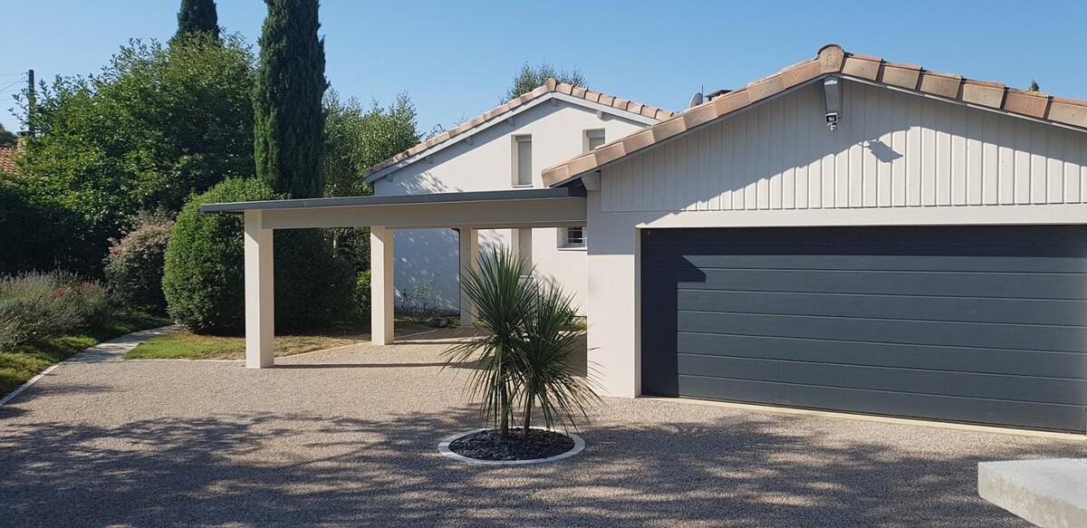 Images Daniel Moquet signe vos allées - Ent. Blanchet