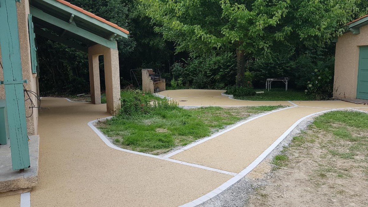 Images Daniel Moquet signe vos allées - Ent. Babusiaux