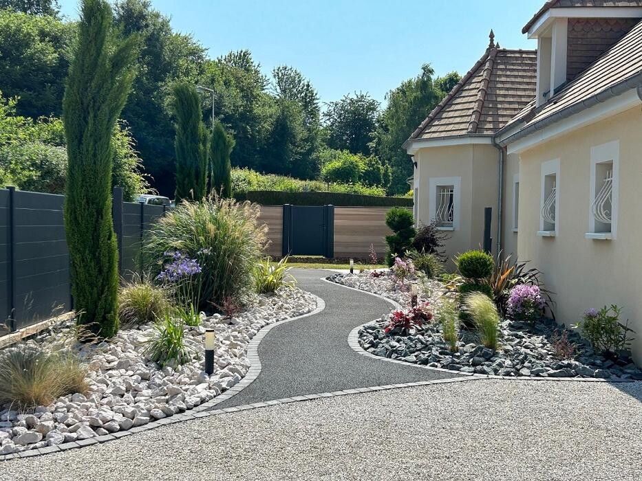 Images Daniel Moquet, le spécialiste de vos extérieurs - Louvel RIEC