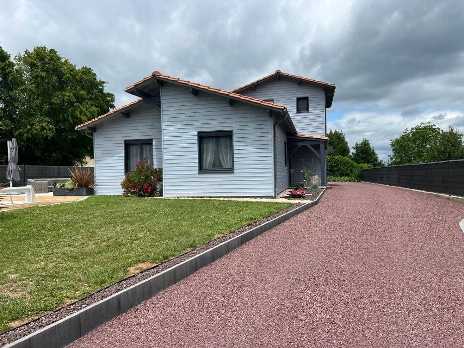 Images Daniel Moquet signe vos allées - Ent. Moulharat