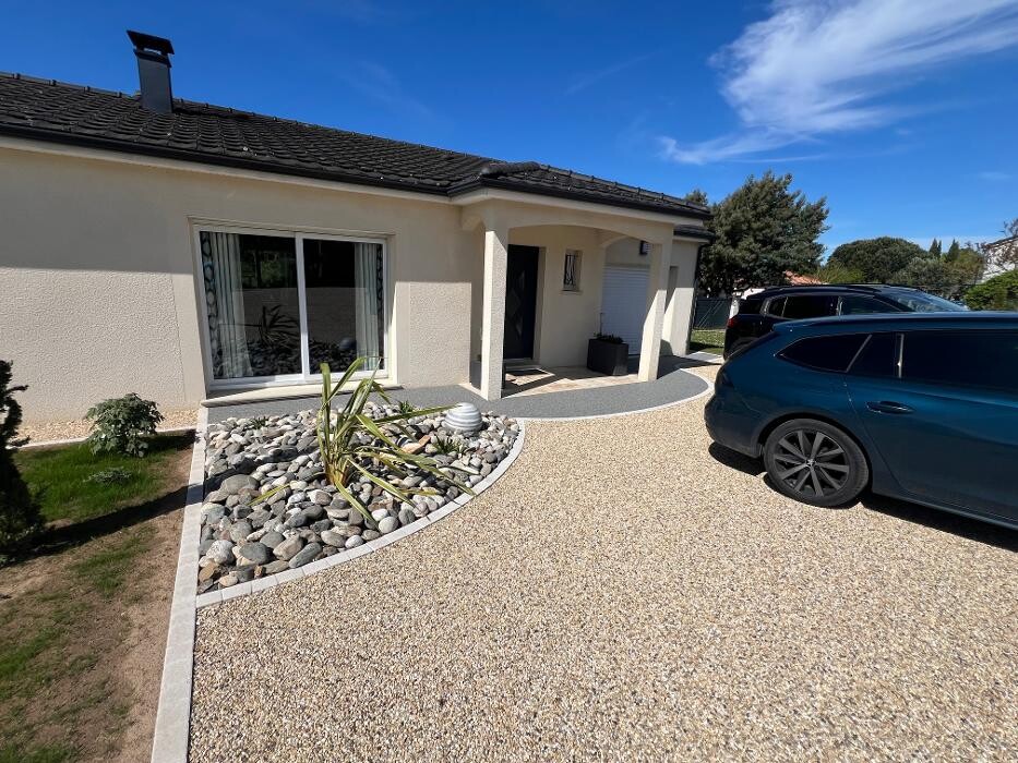 Images Daniel Moquet signe vos allées - Ent. Moulharat