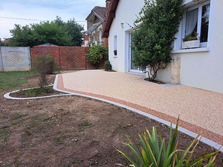 Images Daniel Moquet signe vos allées - Ent. Reynders