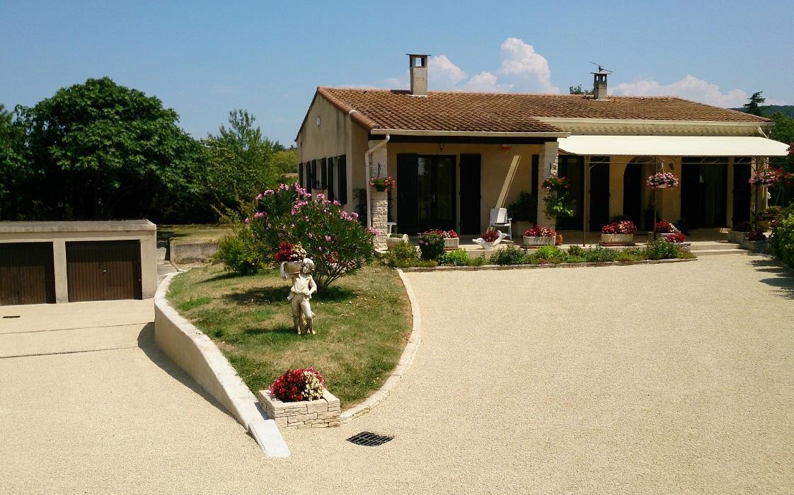 Images Daniel Moquet signe vos allées - Ent. Vernet