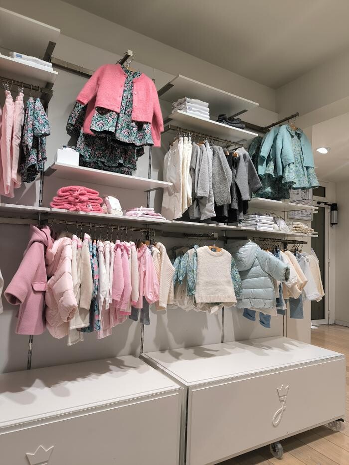 Images JACADI LEVALLOIS-PERRET