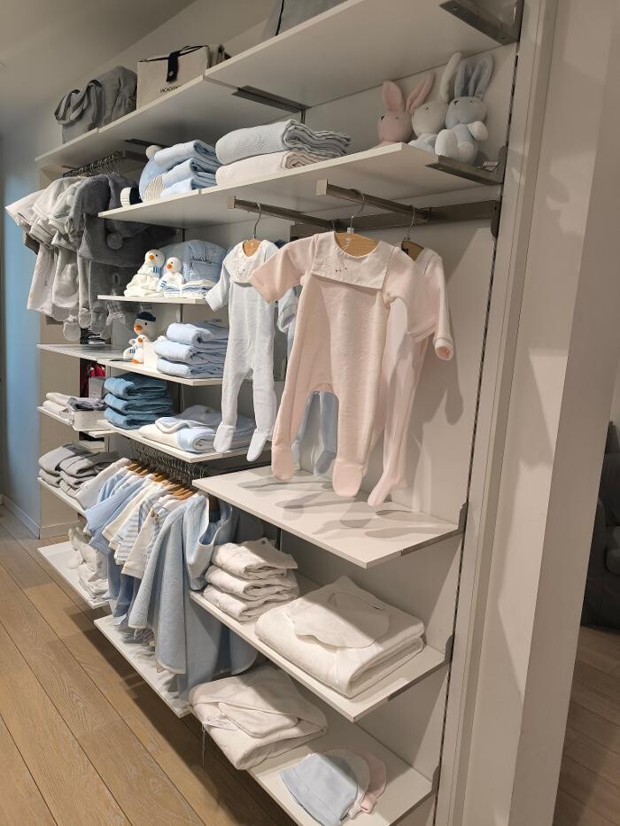 Images JACADI LEVALLOIS-PERRET