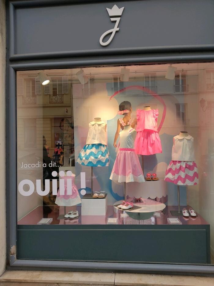 Images JACADI VERSAILLES PAROISSE