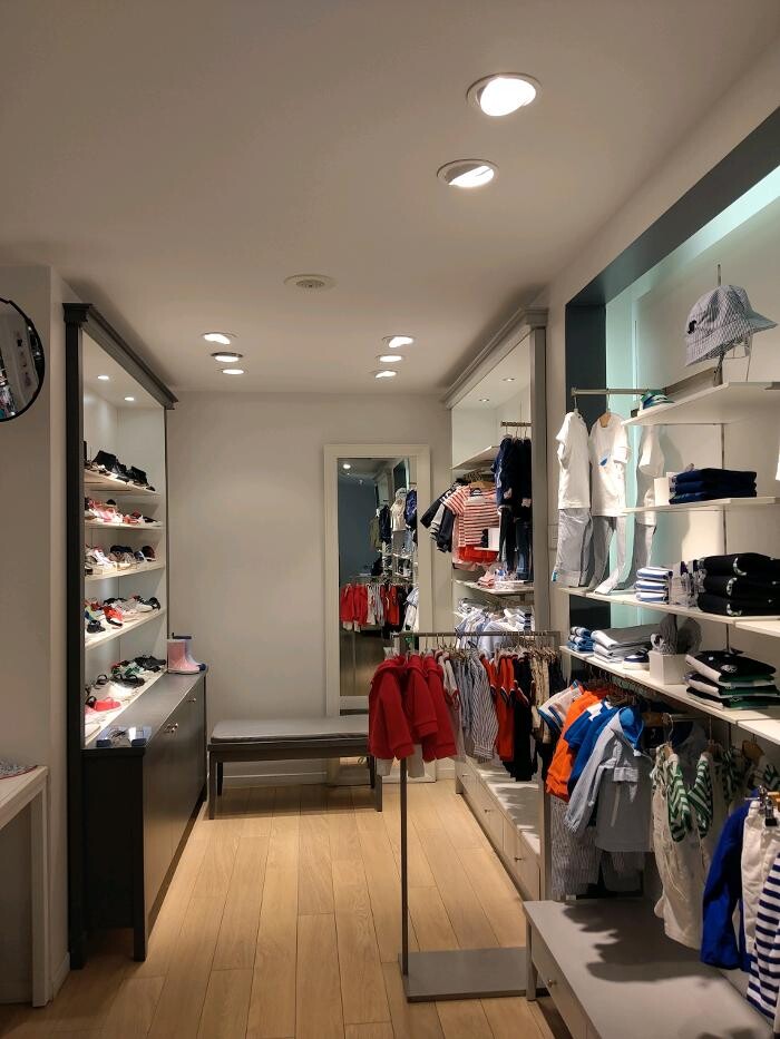 Images JACADI VERSAILLES PAROISSE