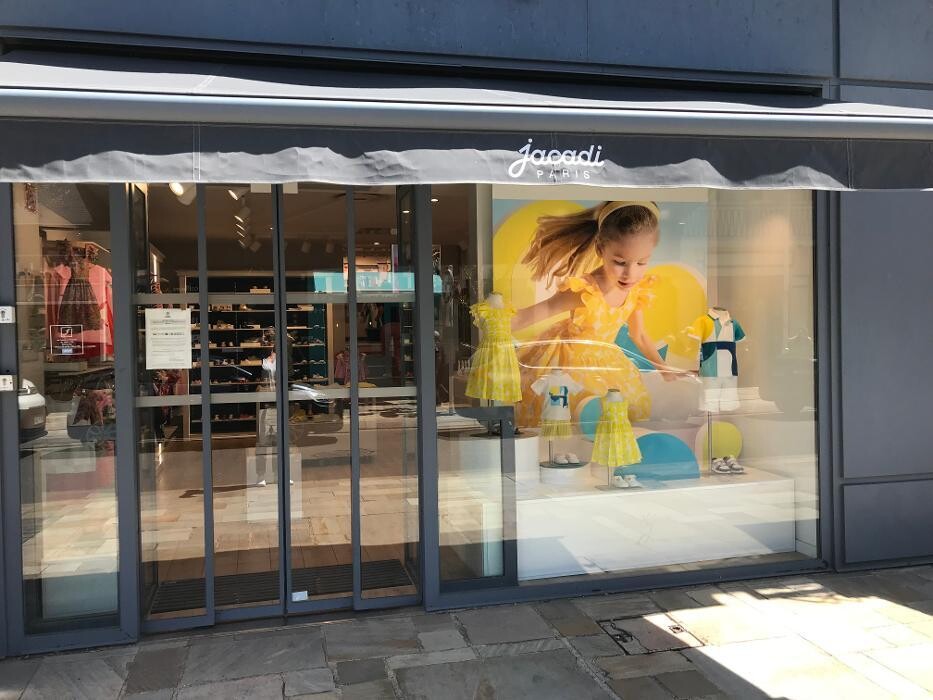 Images JACADI LA BAULE GAL DE GAULLE