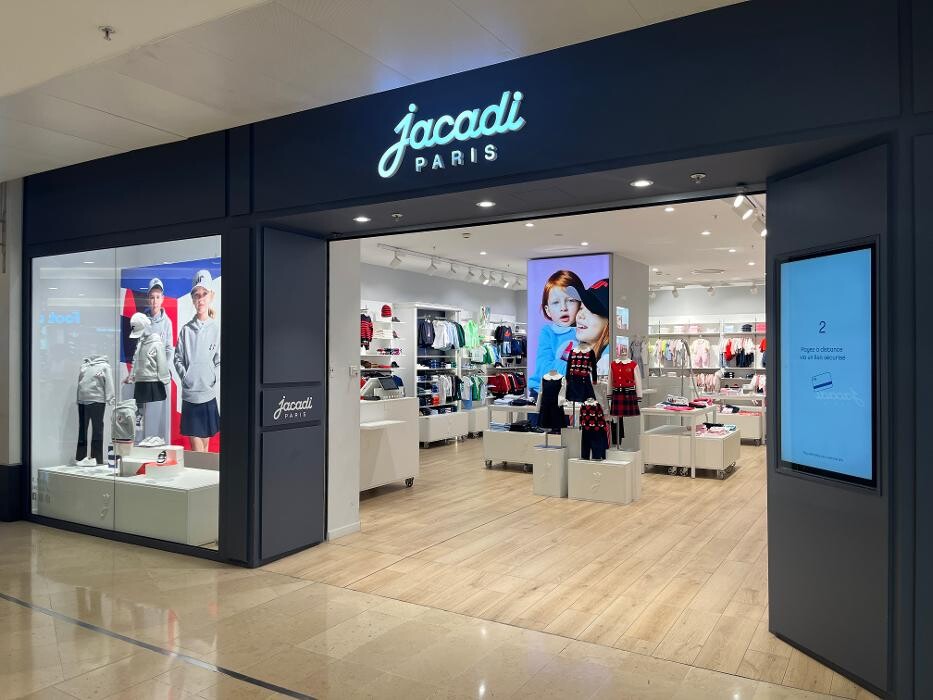 Images JACADI PARIS LA DEFENSE