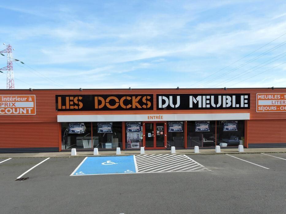 Images Docks du Meuble Issoire