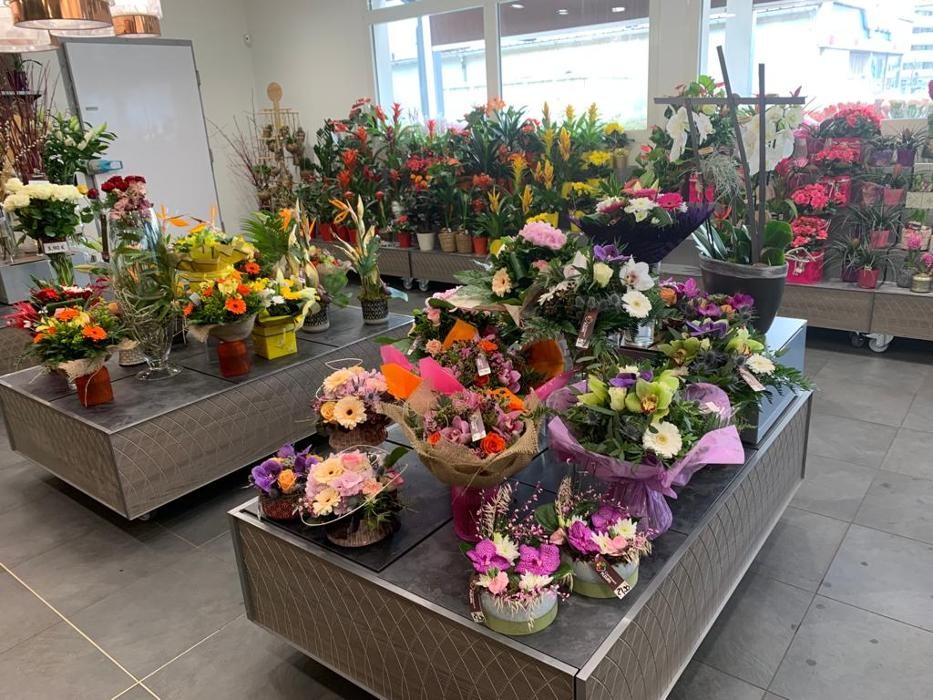 Images Carrément Fleurs - Fleuriste Anglet Biarritz 64 - Livraison de fleurs à domicile