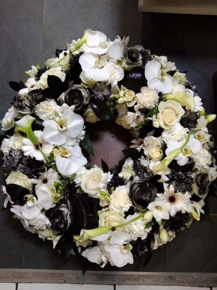 Images Carrément Fleurs - Fleuriste Nîmes 30 - Livraison de fleurs à domicile