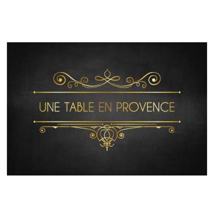 Images UNE TABLE EN PROVENCE