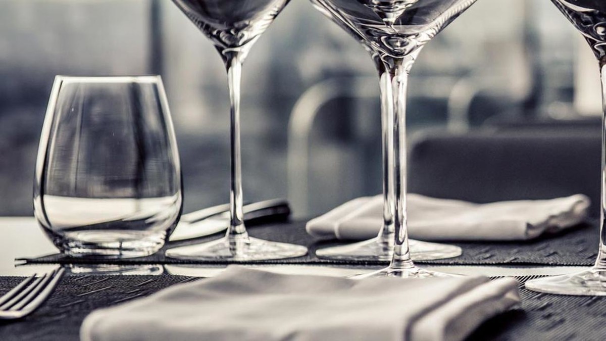 Images UNE TABLE EN PROVENCE