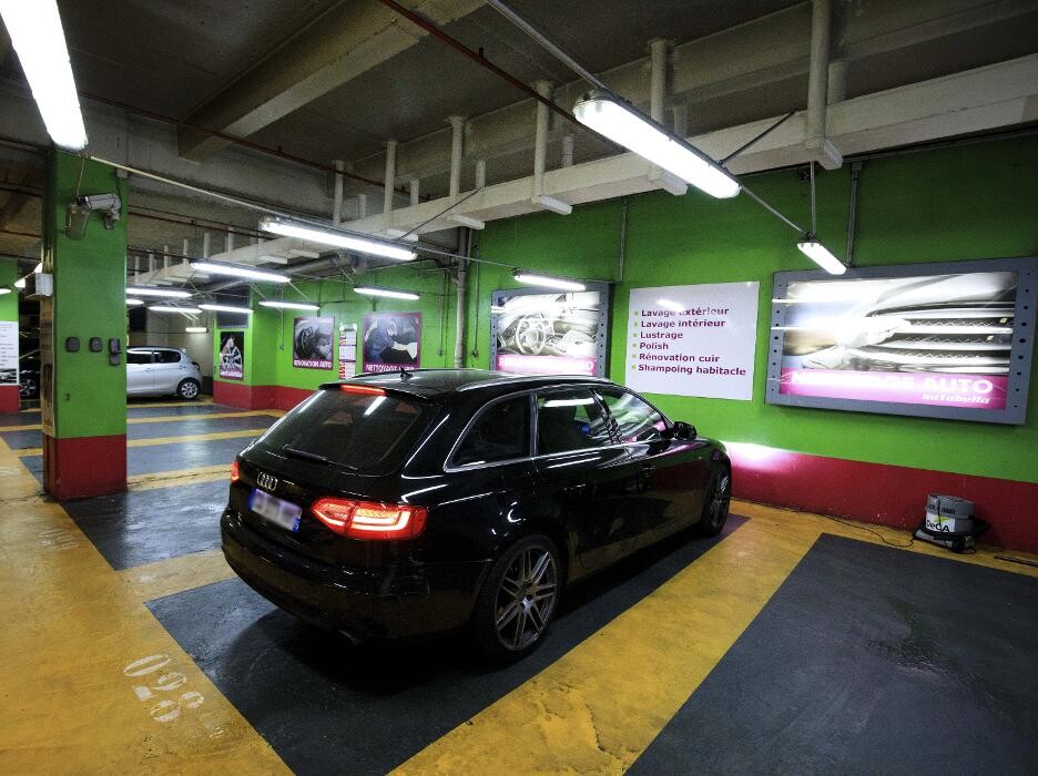 Images Parking Interparking Tour Montparnasse