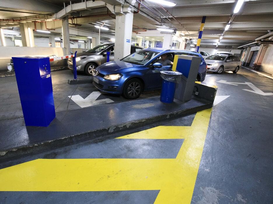 Images Parking Interparking Tour Montparnasse