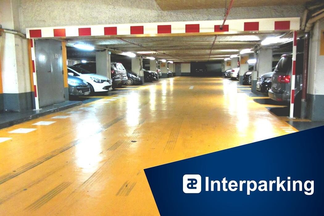 Images Parking Interparking Tour Montparnasse