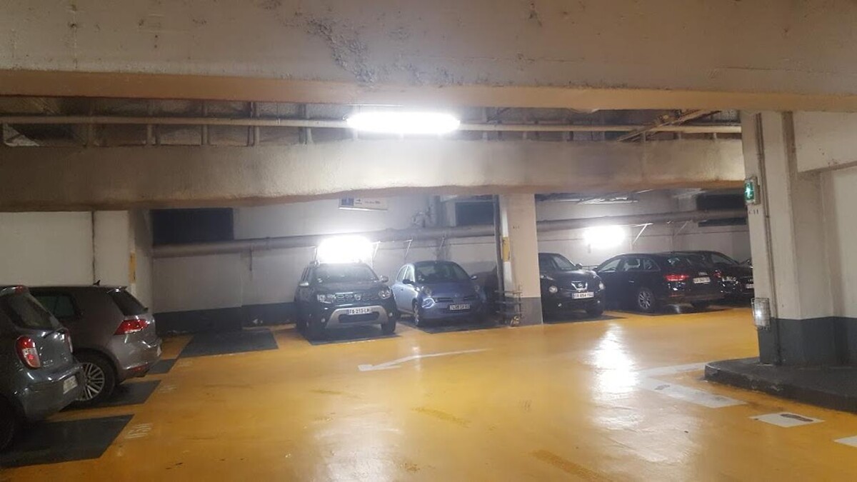 Images Parking Interparking Tour Montparnasse