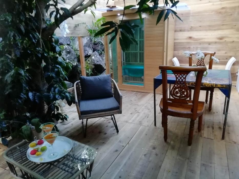 Images Le Jardin de Ravintsara Gites LA REUNION