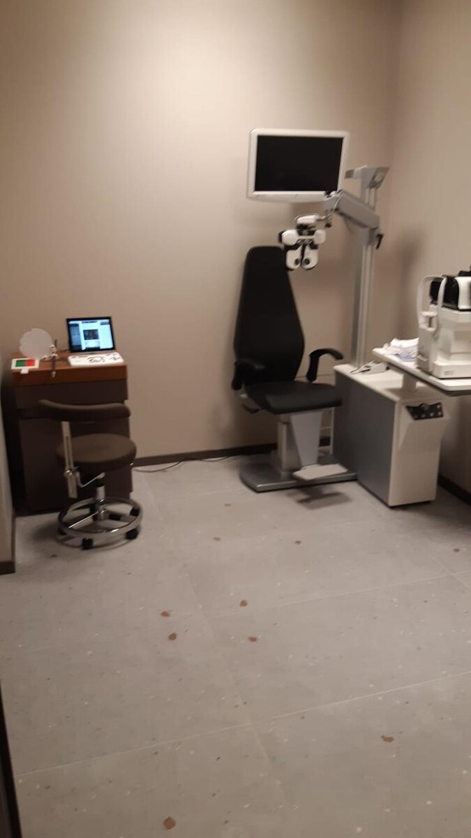 Images Opticien RENNES GRAND QUARTIER Générale d'Optique