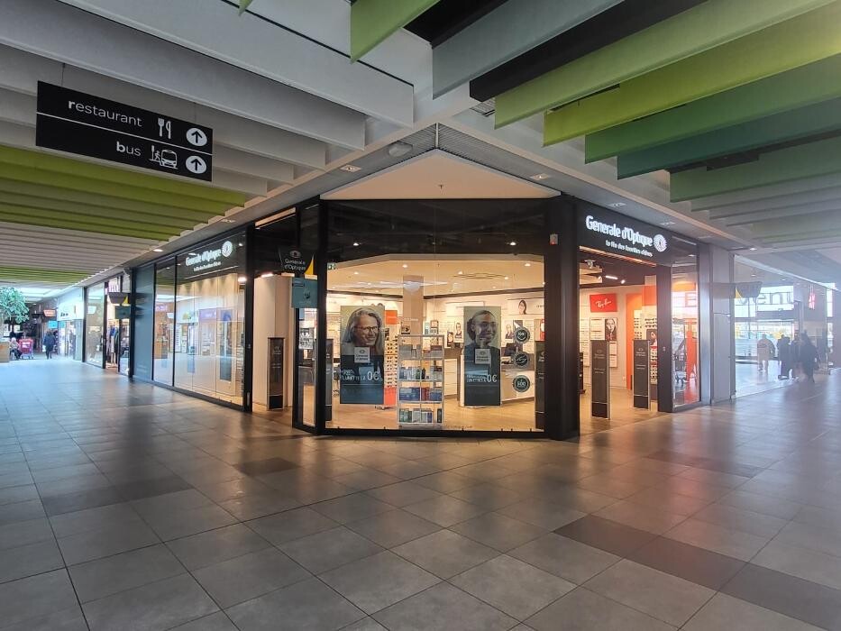 Images Opticien CRECHES MACON Générale d'Optique
