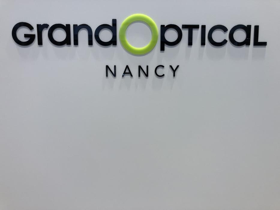 Opticien Nancy GrandOptical Logo