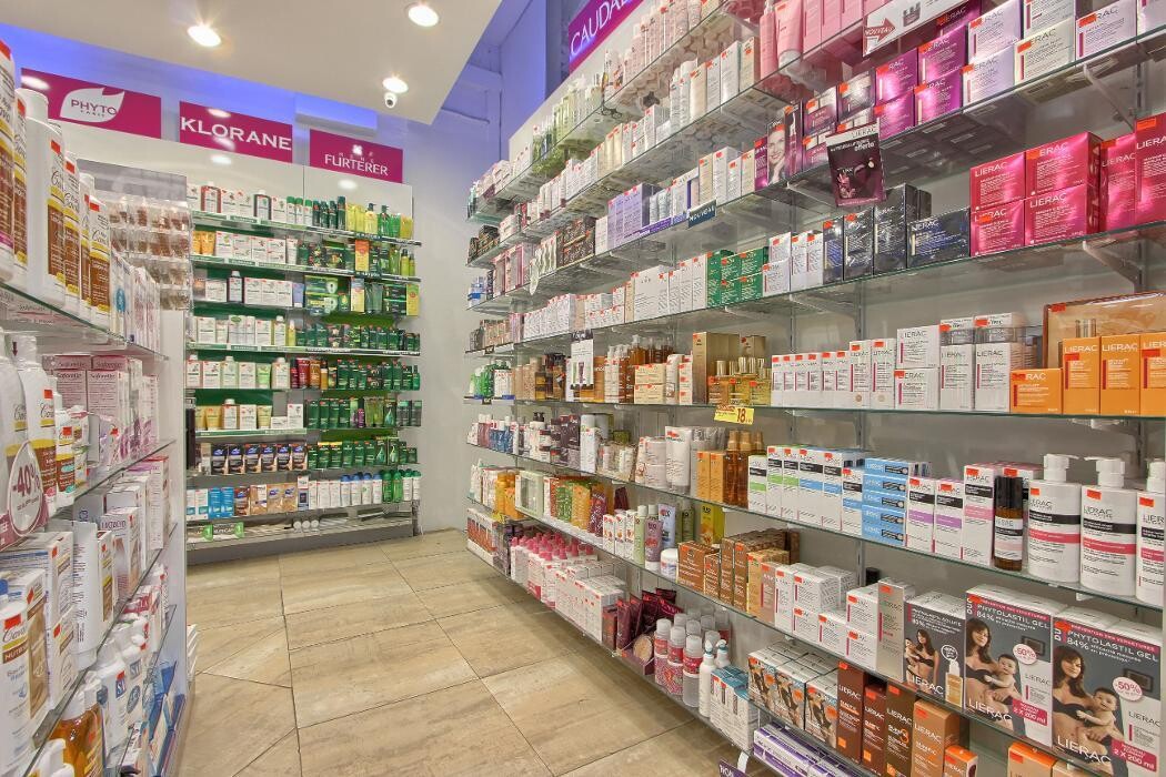 Images Pharmacie Pharmavance Asnières