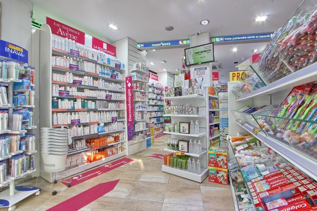 Images Pharmacie Pharmavance Reine