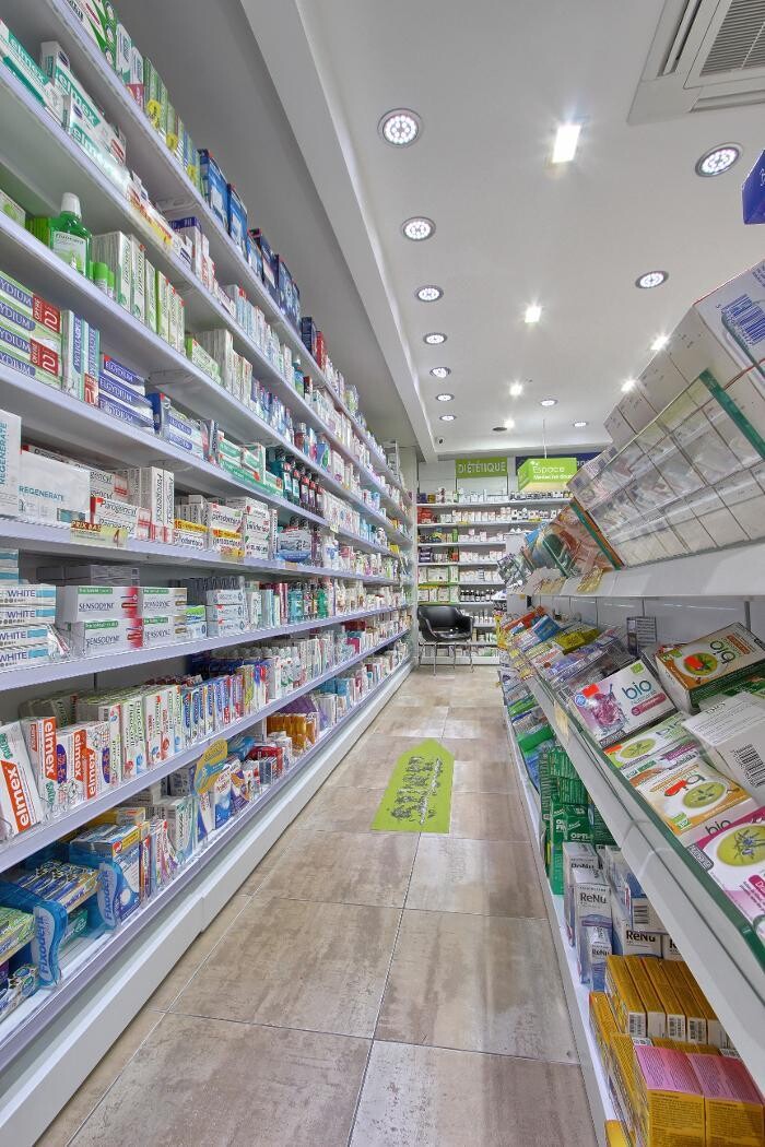 Images Pharmacie Pharmavance Reine