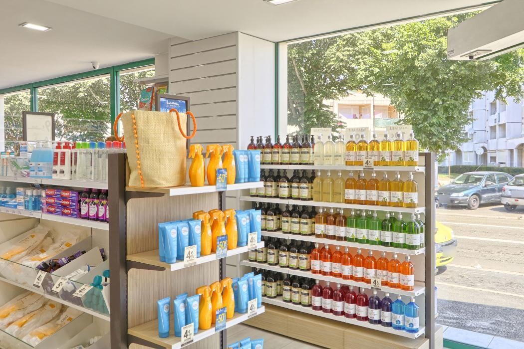 Images Pharmacie Pharmavance Le Mans