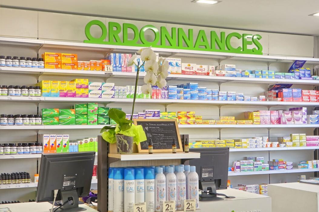 Images Pharmacie Pharmavance Le Mans