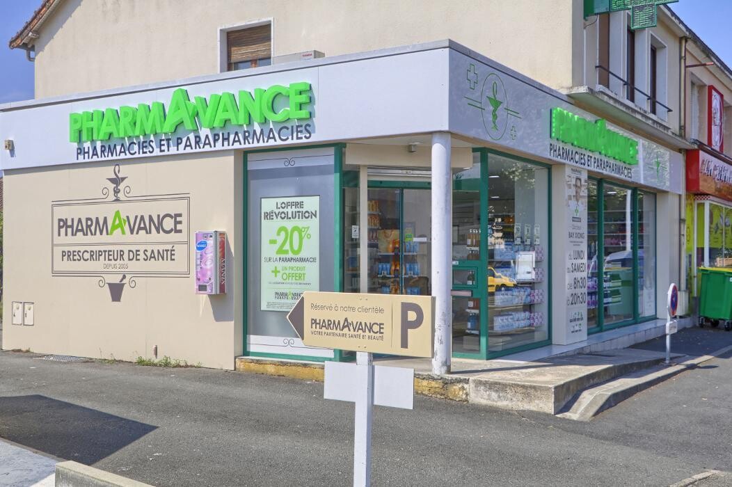 Images Pharmacie Pharmavance Le Mans