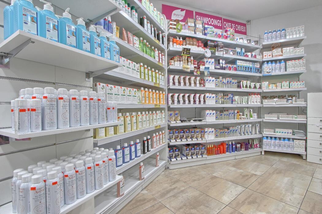 Images Pharmacie Pharmavance Stains