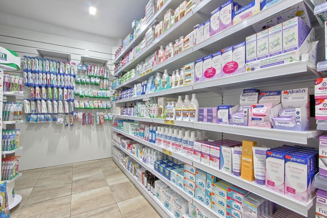 Images Pharmacie Pharmavance Stains