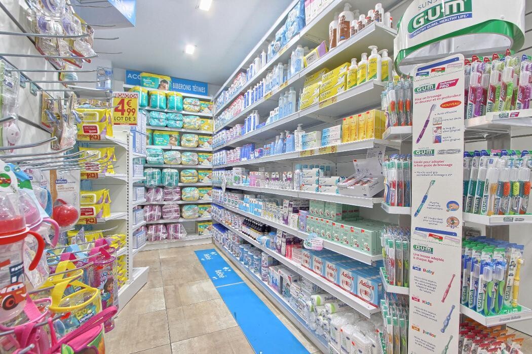Images Pharmacie Pharmavance Stains
