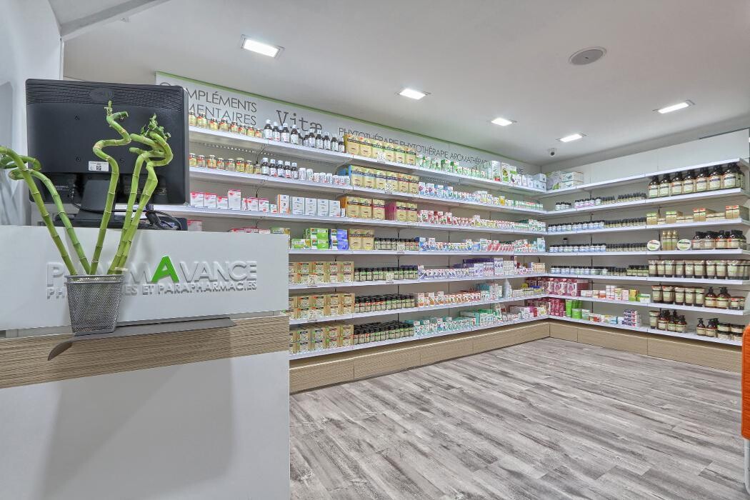 Images Pharmacie Pharmavance Versailles Clémenceau