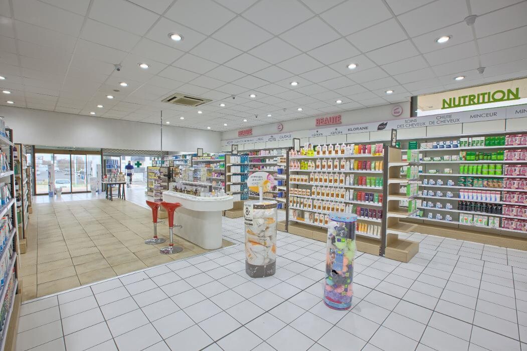 Images Pharmacie Pharmavance Villenave d'Ornon
