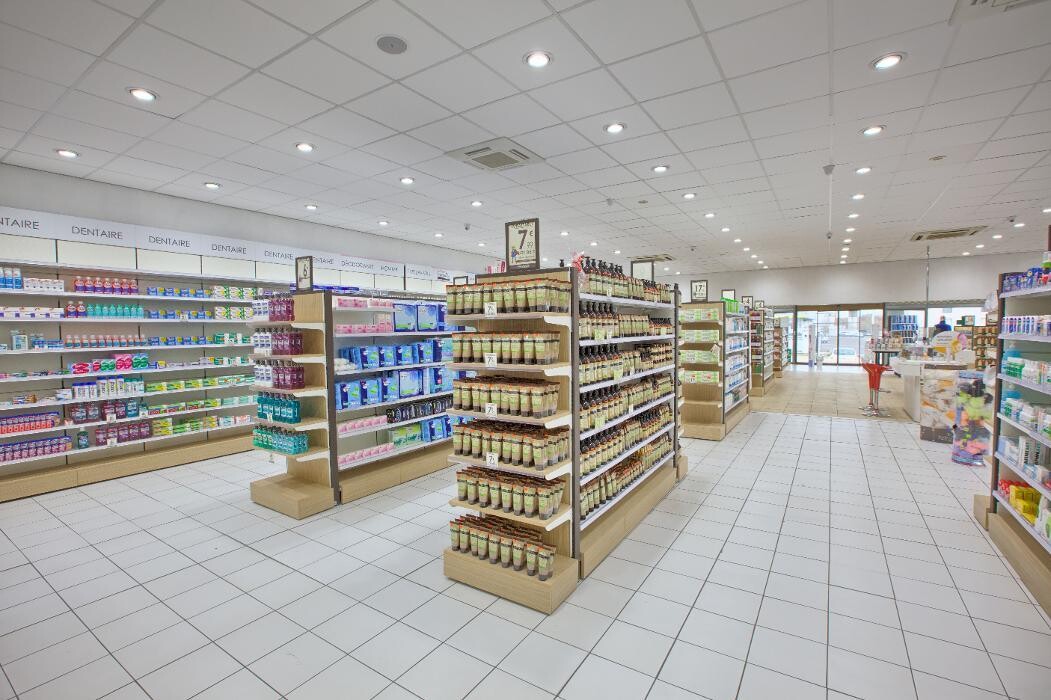 Images Pharmacie Pharmavance Villenave d'Ornon